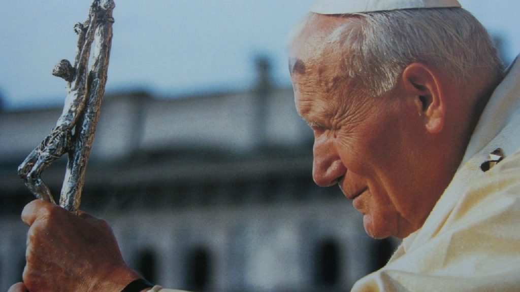 Oração de São João Paulo II à Nossa Senhora pelas Vocações